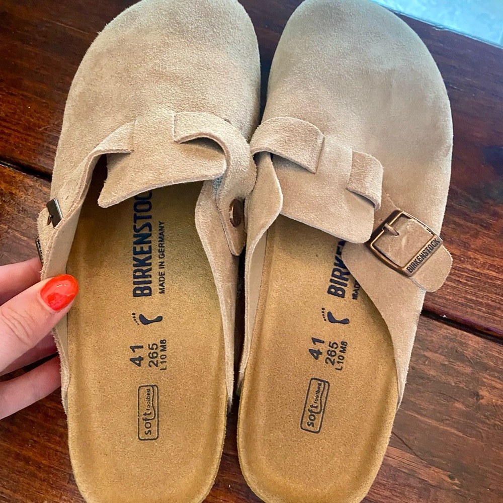 Birkenstock Women's Beige Suede Mules